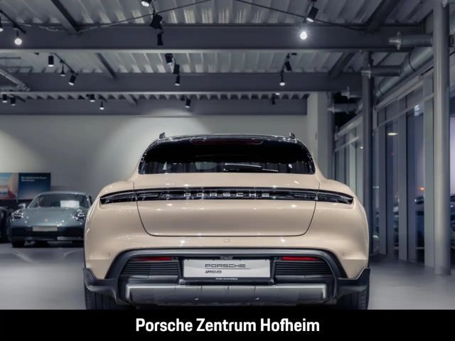 Porsche Taycan 4 Cross Turismo
