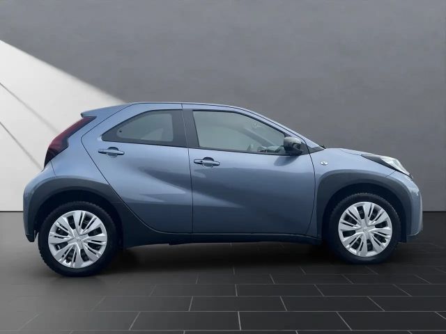 Toyota Aygo Comfort Hatchback