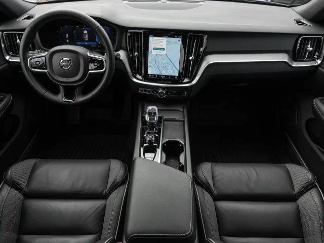 Volvo V60 AWD Plus