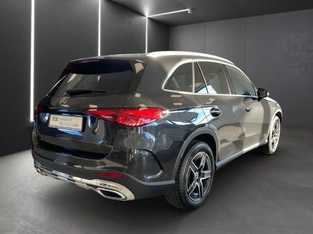 Mercedes-Benz GLC 300 4MATIC AMG Line