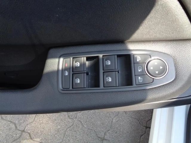 Mitsubishi Colt 1.6 Hybrid