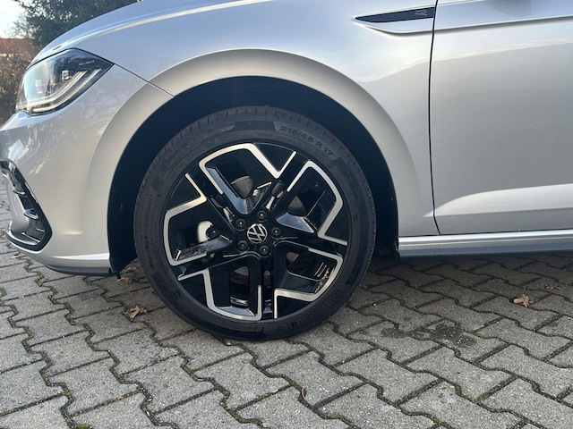 Volkswagen Polo 1.0 TSI DSG IQ.Drive R-Line