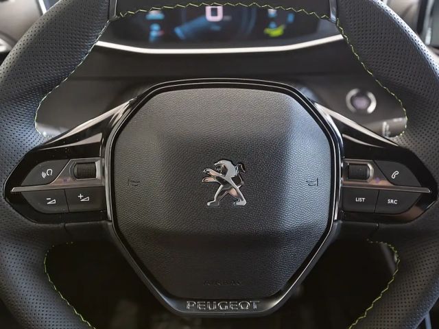 Peugeot E-2008 GT-Line