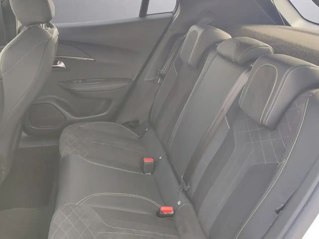 Peugeot E-2008 GT-Line