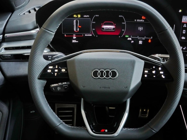Audi A6 Avant Quattro S-Tronic