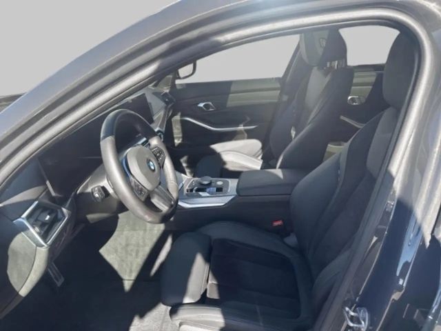 BMW 330 330d M-Sport Touring