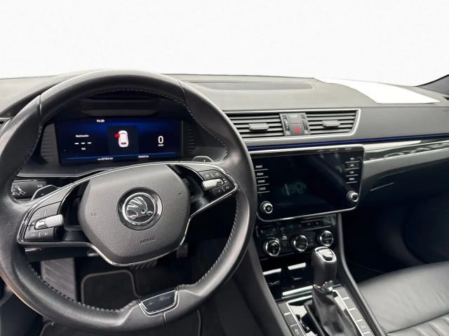 Skoda Superb 2.0 TDI Combi