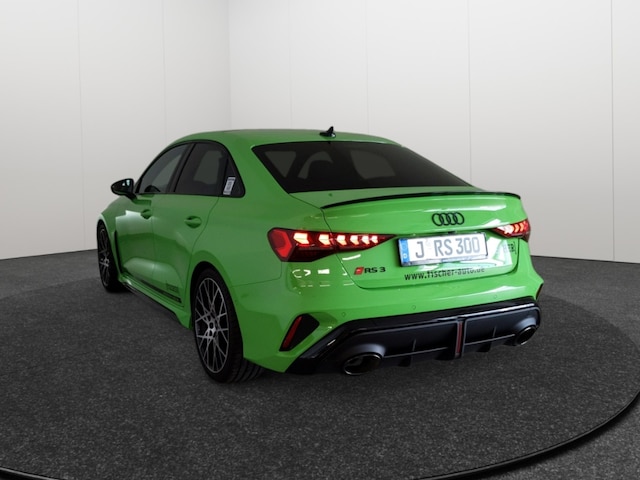 Audi RS3 Quattro S-Tronic Sedan