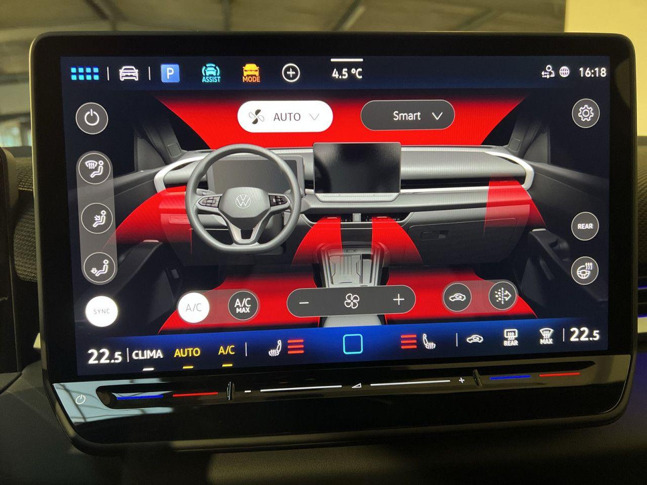 Volkswagen T-Roc 1.5 eTSI DSG IQ.Drive R-Line