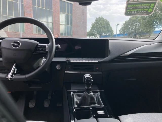 Opel Astra 1.2 Turbo Elegance Turbo