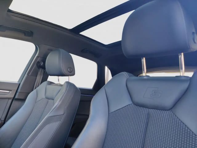 Audi Q3 40 TFSI S-Line