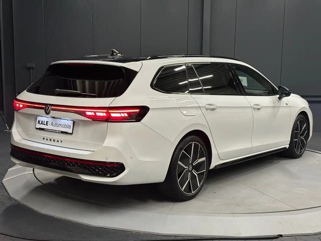 Volkswagen Passat 4Motion R-Line Variant