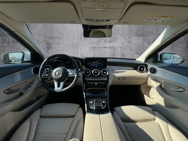 Mercedes-Benz C 300 AVANTGARDE Sedan