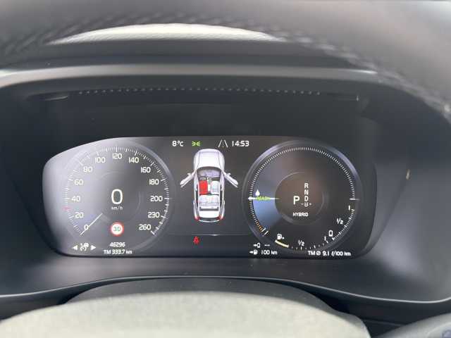 Volvo XC40 XC40 Bluetooth LED Vollleder Klima Standhzg Einparkhilfe el. Fenster