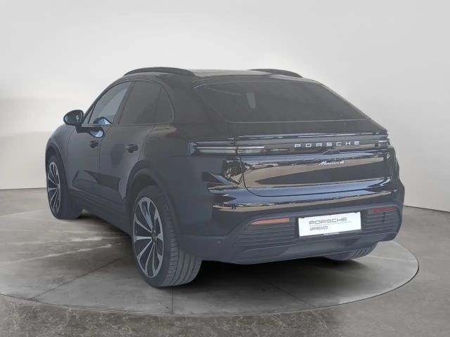 Porsche Macan 4