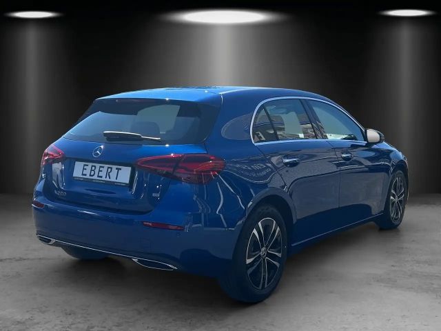 Mercedes-Benz A 200 Progr Advanced+ DISTRO Standhzg LED KeyGo