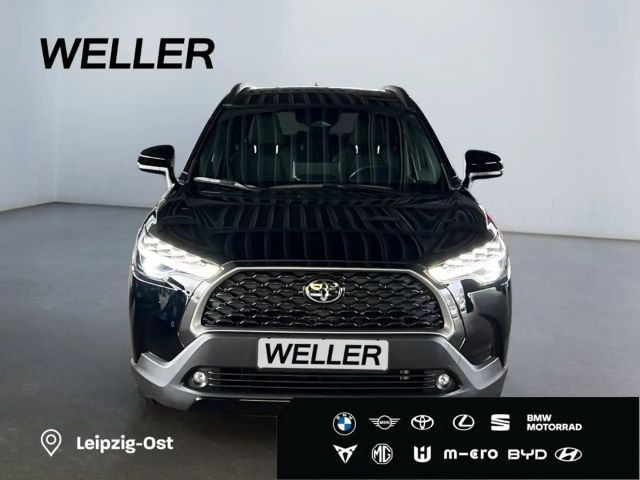 Toyota Corolla Cross Hybride Team D