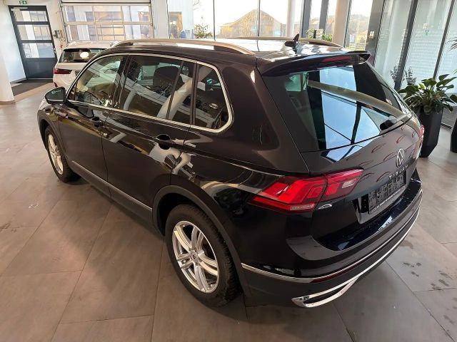Volkswagen Tiguan 4Motion DSG Elegance Elegance