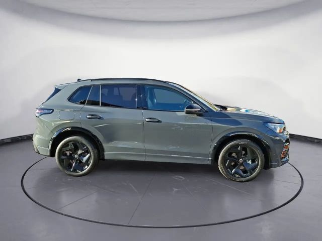 Volkswagen Tiguan 1.5 eTSI DSG R-Line