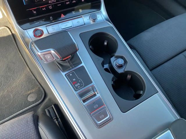 Audi S6 Avant Quattro