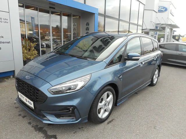 Ford S-Max Titanium