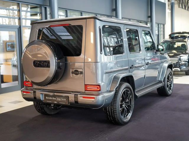 Mercedes-Benz G 450 450d AMG Line