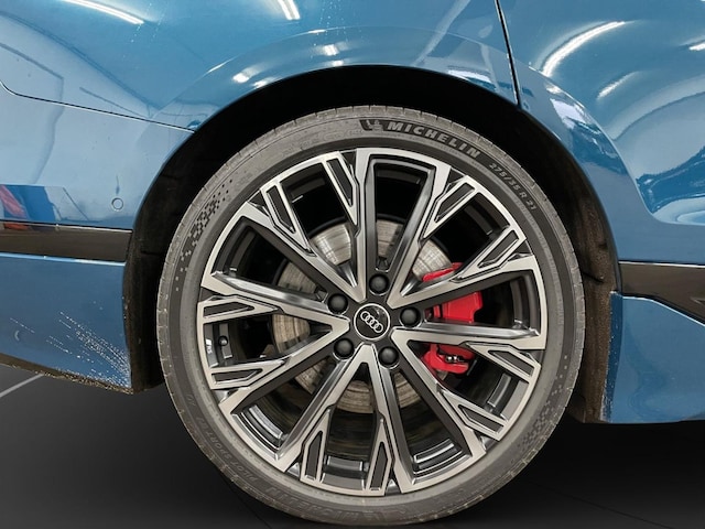 Audi A6 e-tron Avant Quattro