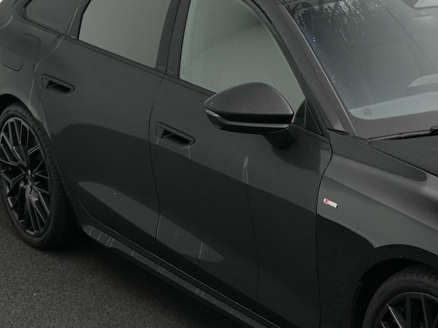 Audi A6 Avant Quattro S-Tronic