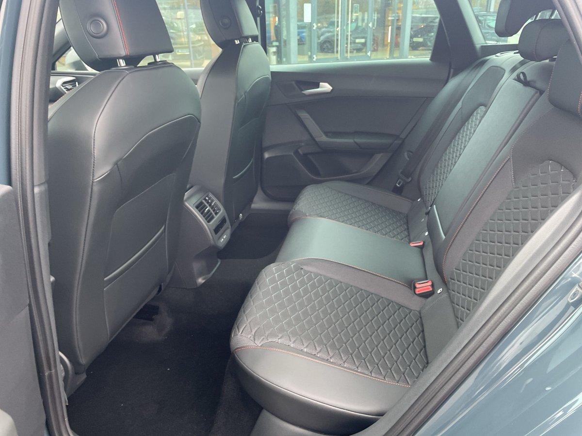 Seat Leon 1.5 TSI FR-lijn Sportstourer