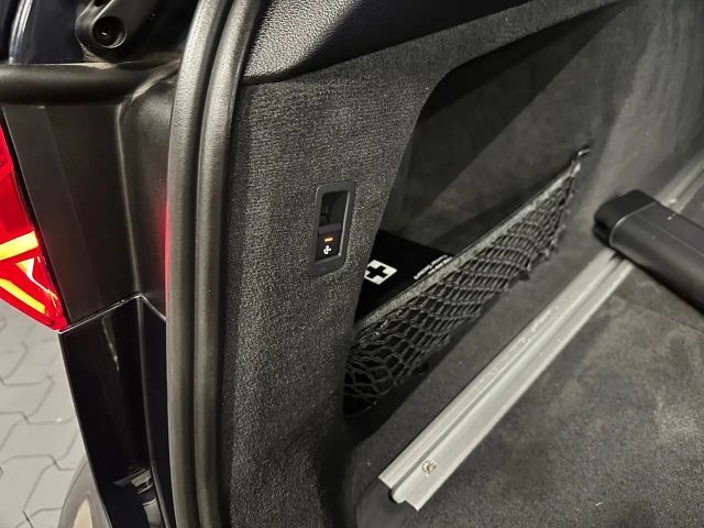 Audi S6 Avant Quattro