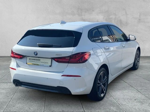 BMW 116 116i Sedan Sport Line