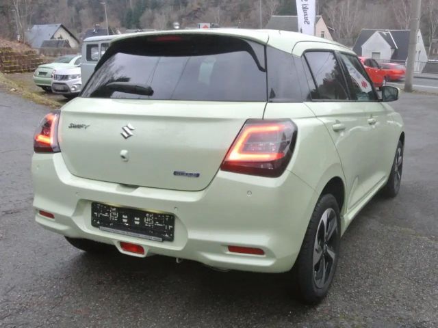 Suzuki Swift AllGrip Comfort DualJet Hybrid