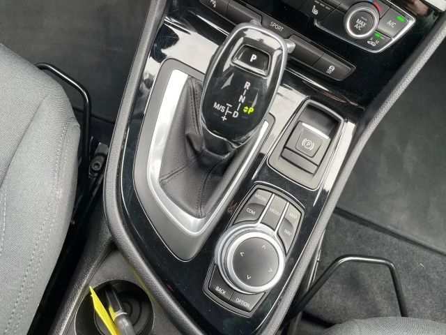 BMW 218 218d Active Tourer