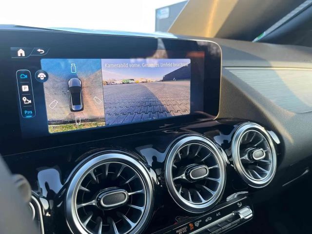 Mercedes-Benz B 180 Progressive Sedan