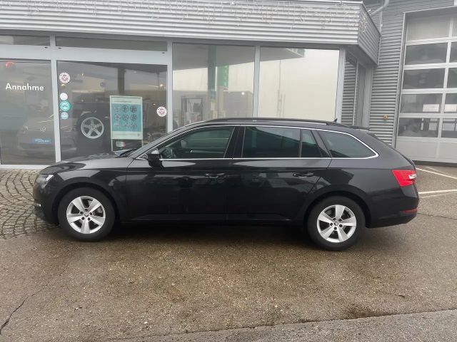Skoda Superb Ambition Combi