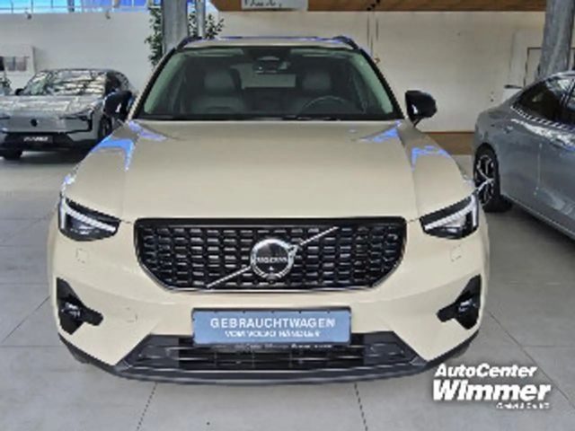 Volvo XC40 Business Dark Ultra
