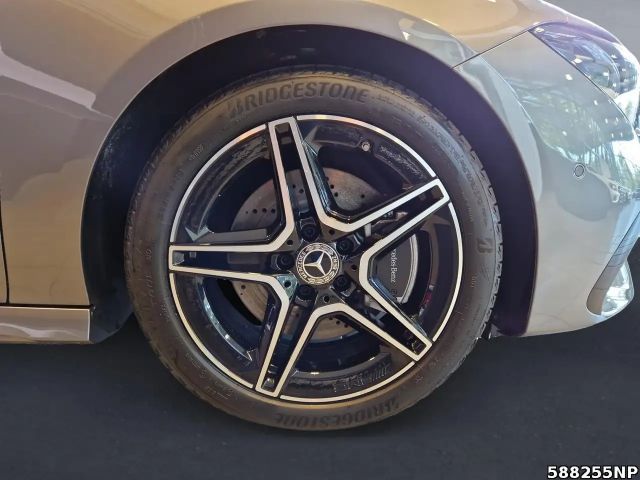 Mercedes-Benz CLA 200 AMG Line Guard