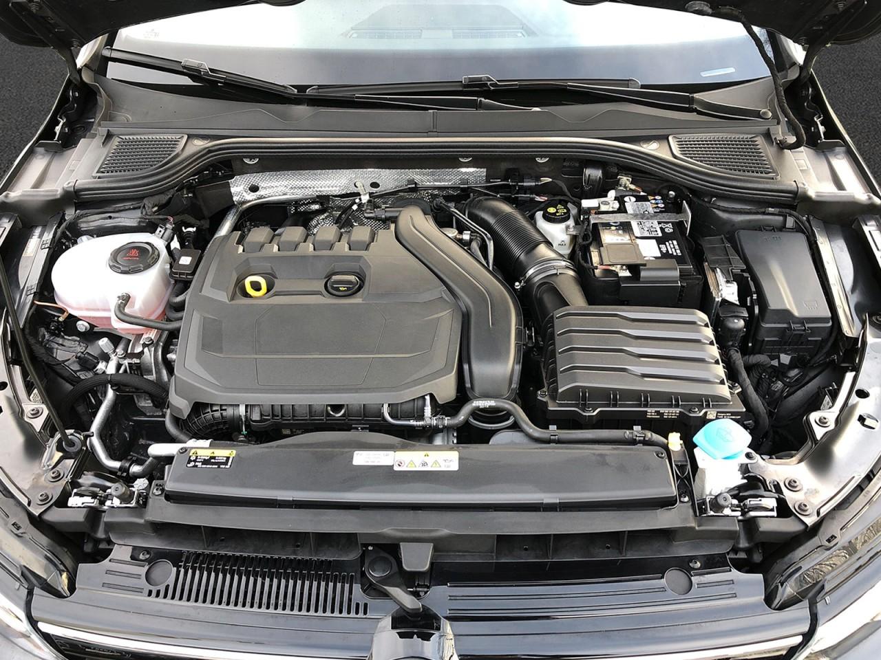 Volkswagen Golf 1.5 eTSI Life Variant