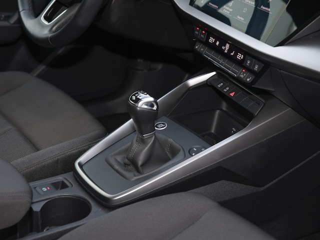 Audi A3 30 TFSI Sedan