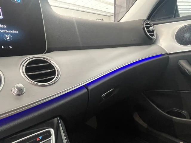 Mercedes-Benz E 220 E 220 d Estate