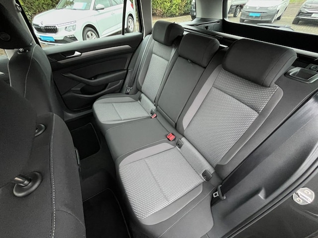 Volkswagen Passat 1.5 TSI Business Variant