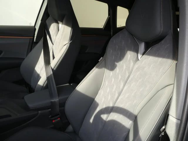 Cupra Terramar 1.5 e-Hybrid