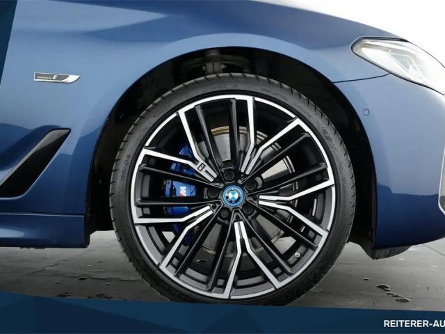 BMW 530 530e M-Sport Sedan xDrive