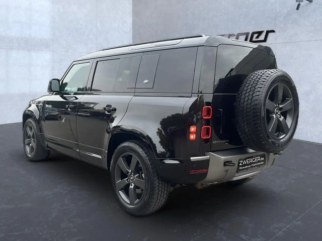 Land Rover Defender 110 D300 Dynamic HSE