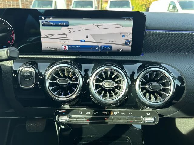 Mercedes-Benz A 180 Hatchback