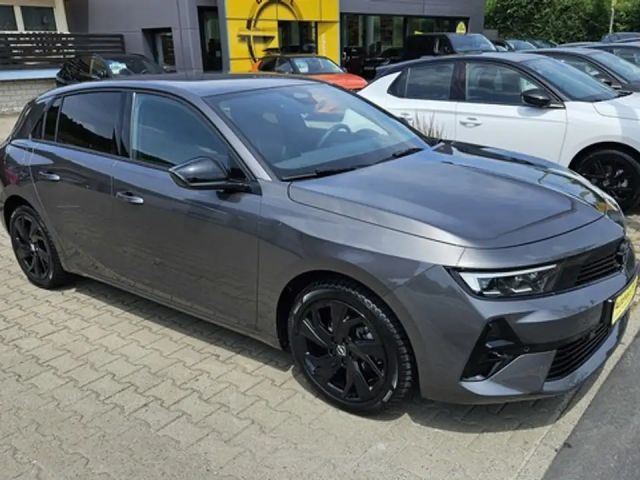 Opel Astra GS-Line Grand Sport