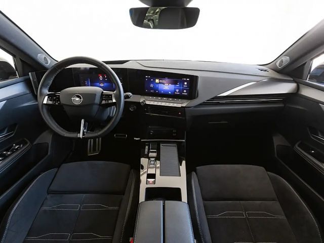 Opel Astra GS-Line Grand Sport