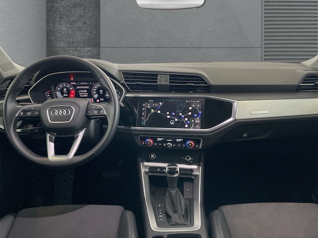 Audi Q3 35 TFSI S-Tronic