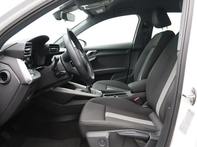 Audi A3 30 TDI Sedan