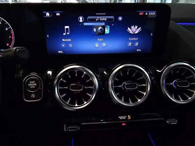 Mercedes-Benz B 180 Progressive Sedan